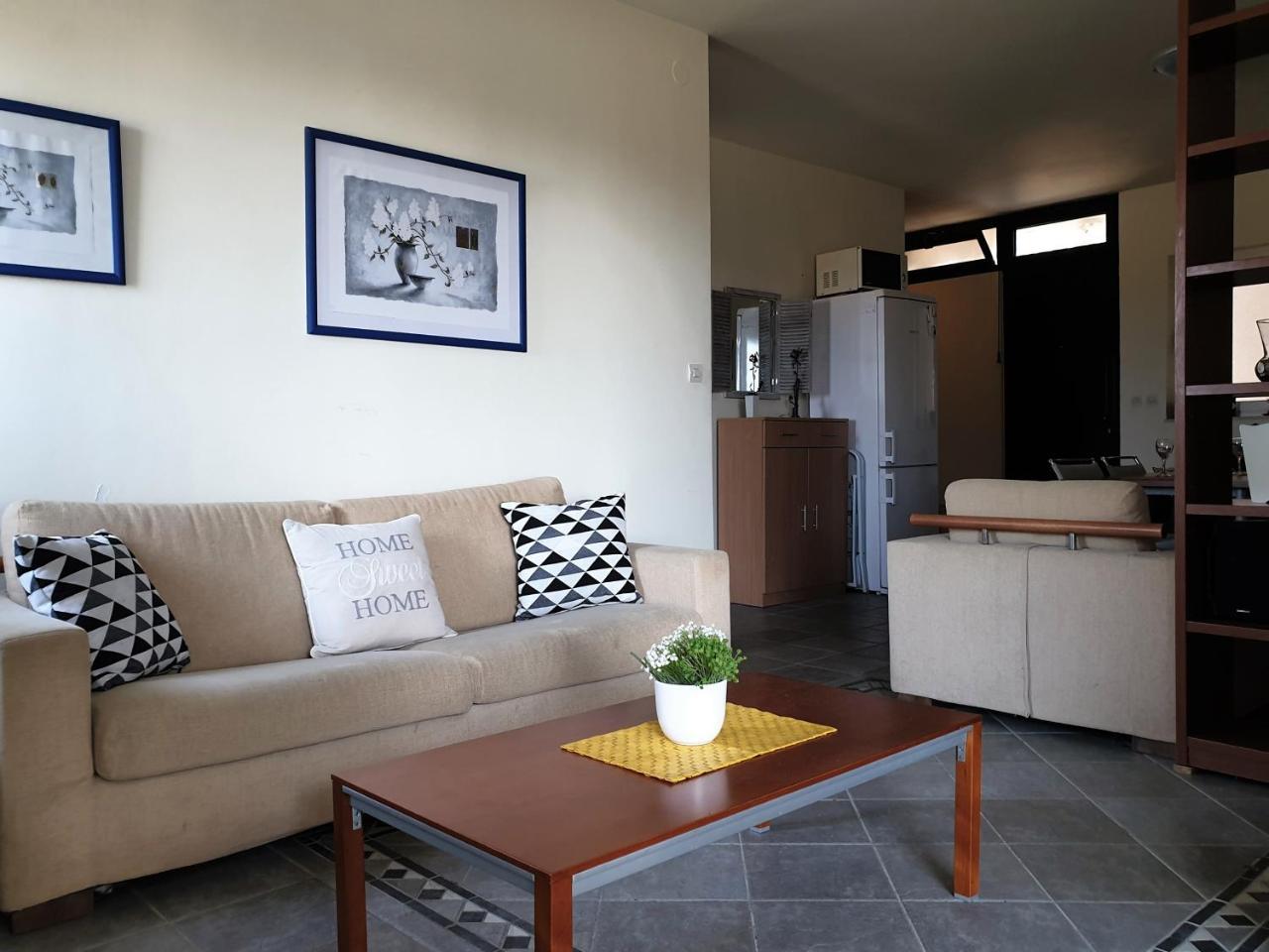 Apartments Bellevue ノヴァリャ エクステリア 写真